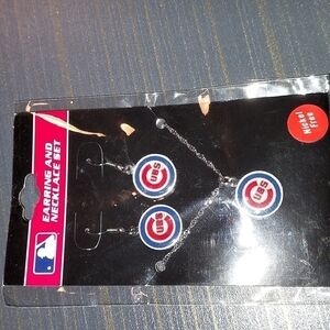MLB Chicago Cubs earrings and necklace set